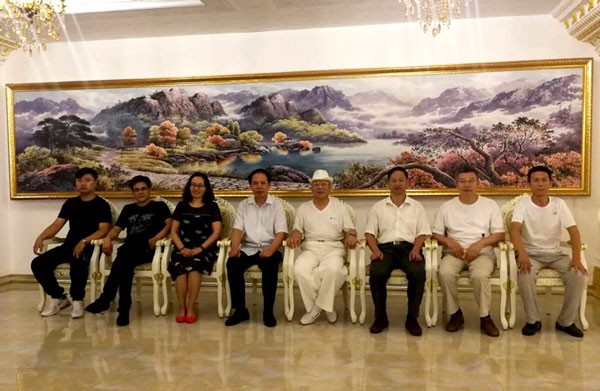 ●董事長(zhǎng)接待濟(jì)寧衛(wèi)校黨委書記一行代表團(tuán)